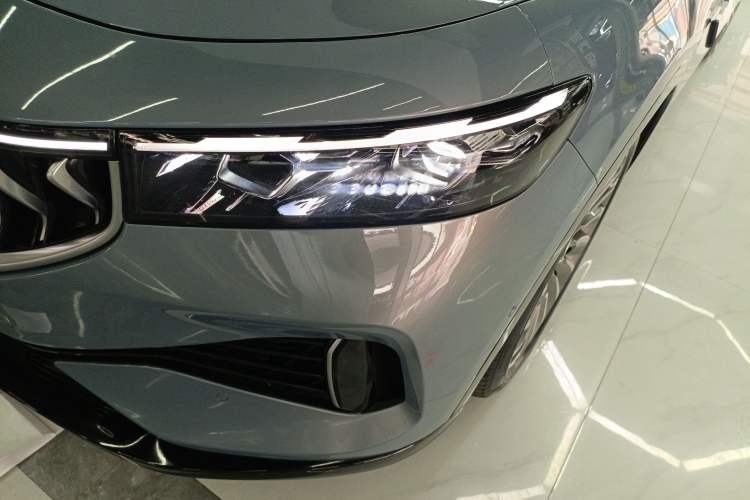 Used VOYAH FREE 2021 Four-Wheel Drive Standard Range-Extended Exclusive Luxury Package Left Front Headlight