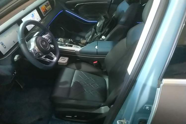 Used VOYAH FREE 2021 Four-Wheel Drive All-Electric First Edition Commemorative Edition Exclusive Luxury Package Left Front Seat