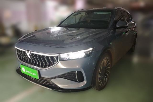 Ojetý VOYAH FREE 2021 Four-Wheel Drive Standard Range-Extended Exclusive Luxury Package