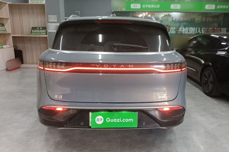 Used VOYAH FREE 2021 Four-Wheel Drive Standard Range-Extended Exclusive Luxury Package Rear