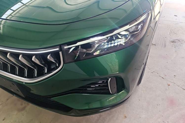 Used VOYAH FREE 2021 Four-Wheel Drive Standard Range-Extended Exclusive Luxury Package Left Front Headlight