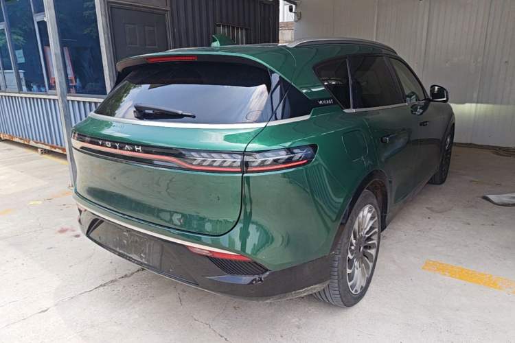 Used VOYAH FREE 2021 Four-Wheel Drive Standard Range-Extended Exclusive Luxury Package Rear Right 45 Deg