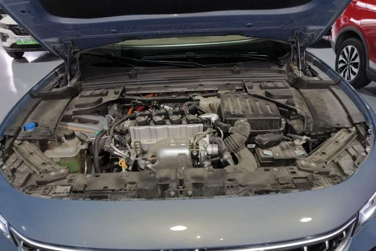 Used VOYAH FREE 2021 Four-Wheel Drive Standard Range-Extended Exclusive Luxury Package Engine Bay
