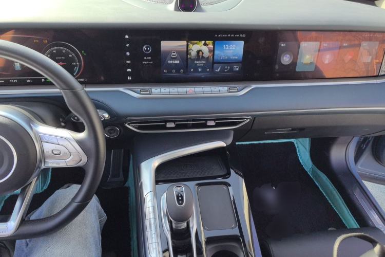 Used VOYAH FREE 2021 Four-Wheel Drive All-Electric First Edition Commemorative Edition Exclusive Luxury Package Interior 2