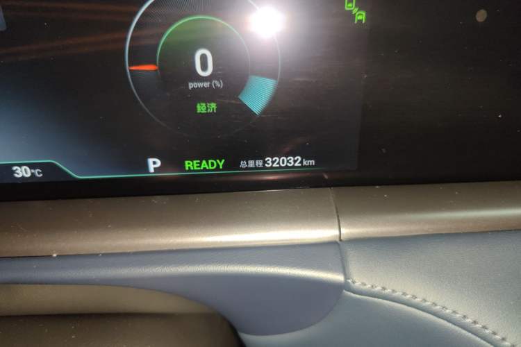 Used VOYAH FREE 2021 Two-Wheel Drive Standard Pure Electric City Edition Odometer Close Up