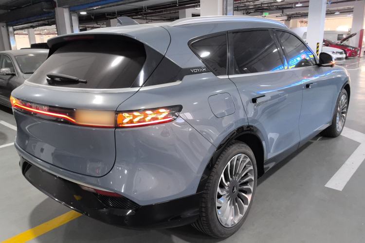 Used VOYAH FREE 2021 Four-Wheel Drive Standard Range-Extended Exclusive Luxury Package Rear Right 45 Deg