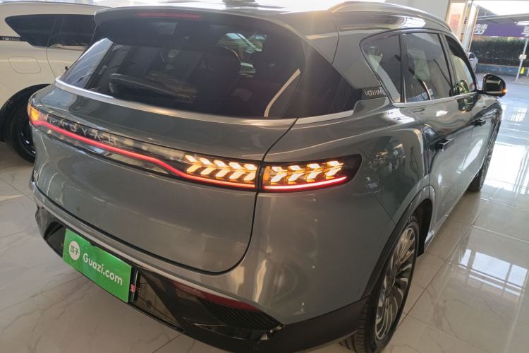 Used VOYAH FREE 2021 Four-Wheel Drive Standard All-Electric Exclusive Luxury Package Rear Right 45 Deg