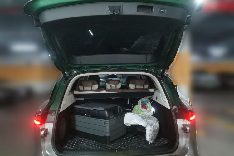Used VOYAH FREE 2021 Four-Wheel Drive Standard Range-Extended Exclusive Luxury Package Trunk