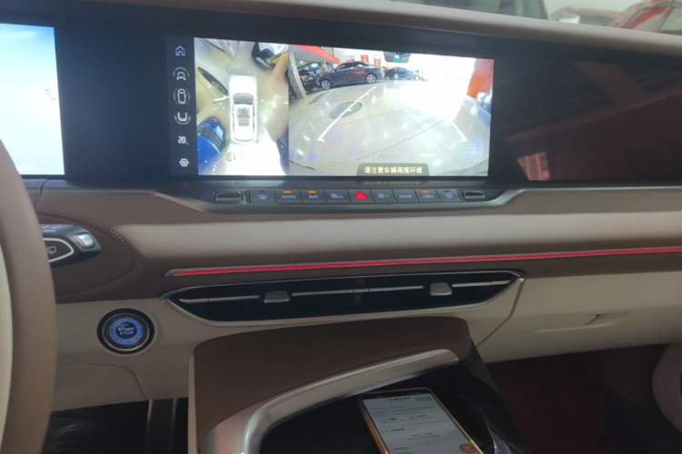Used VOYAH FREE 2021 Four-Wheel Drive Standard All-Electric Exclusive Luxury Package Audio And AC Panel