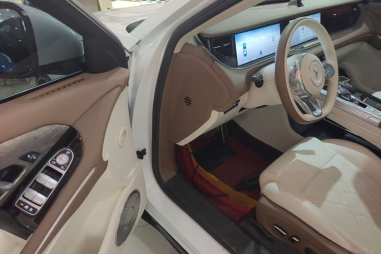 Used VOYAH FREE 2021 Four-Wheel Drive Standard All-Electric Exclusive Luxury Package Driver Seat