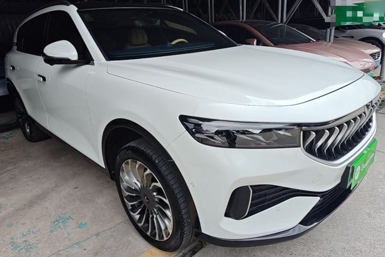 Used VOYAH FREE 2021 Four-Wheel Drive Standard Range-Extended Exclusive Luxury Package Front Right 45 Deg