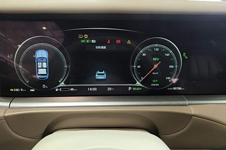Used VOYAH FREE 2021 Four-Wheel Drive Standard Range-Extended Exclusive Luxury Package Instrument Cluster
