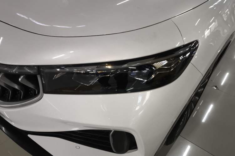 Used VOYAH FREE 2021 Two-Wheel Drive Standard Pure Electric City Edition Left Front Headlight
