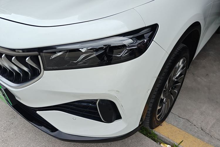 Used VOYAH FREE 2021 Four-Wheel Drive Standard Range-Extended Exclusive Luxury Package Left Front Headlight