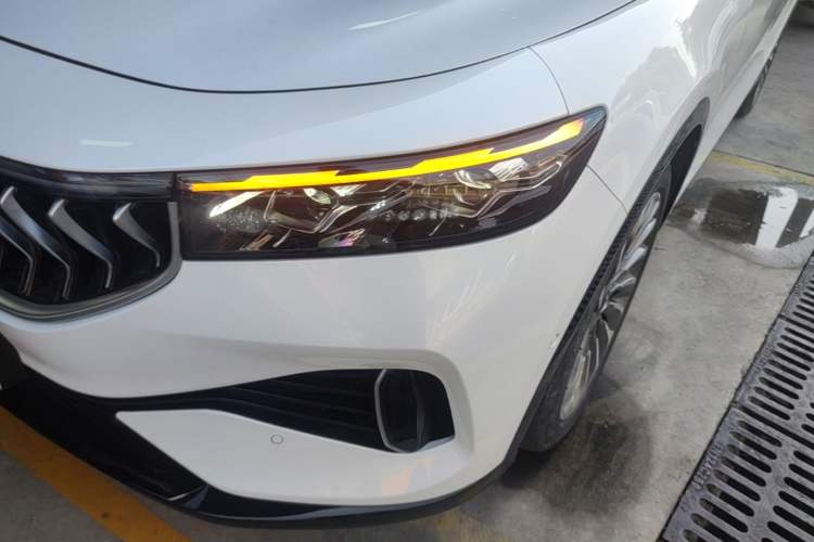 Used VOYAH FREE 2021 Four-Wheel Drive Standard Range-Extended Exclusive Luxury Package Left Front Headlight