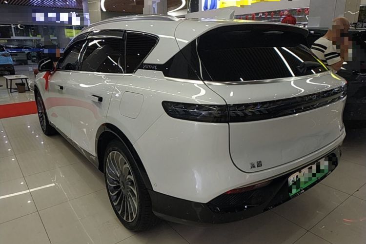 Used VOYAH FREE 2021 Four-Wheel Drive Standard Range-Extended Exclusive Luxury Package Rear Left 45 Deg
