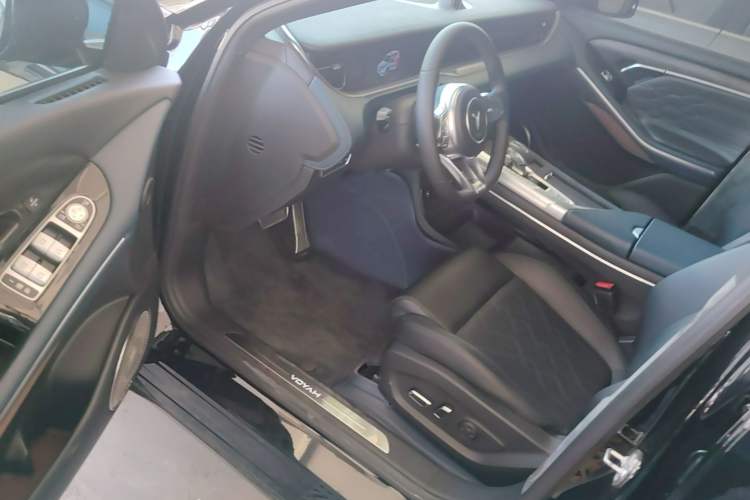 Used VOYAH FREE 2022 DNA Range-Extended Version Driver Seat