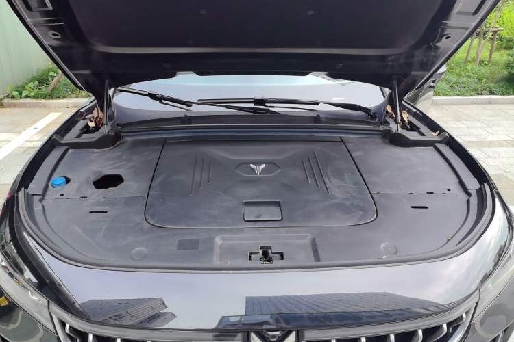 Used VOYAH FREE 2022 DNA Pure Electric Model Engine Bay