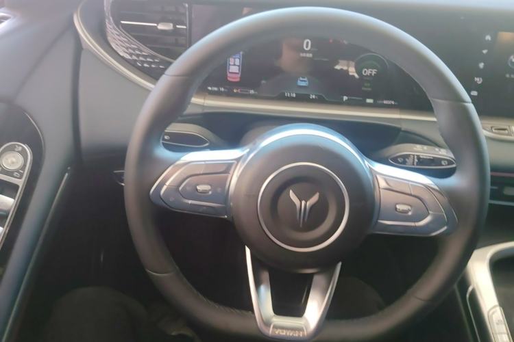 Used VOYAH FREE 2022 DNA Range-Extended Version Steering Wheel