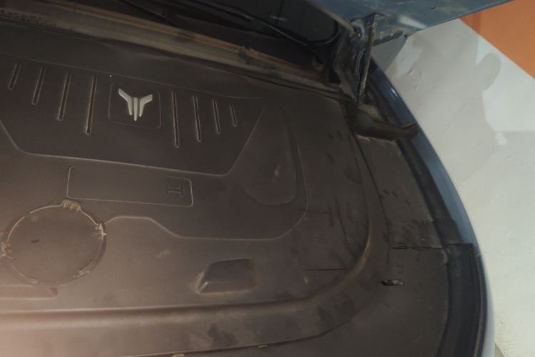 Used VOYAH FREE 2022 DNA Range-Extended Version Engine Bay Left