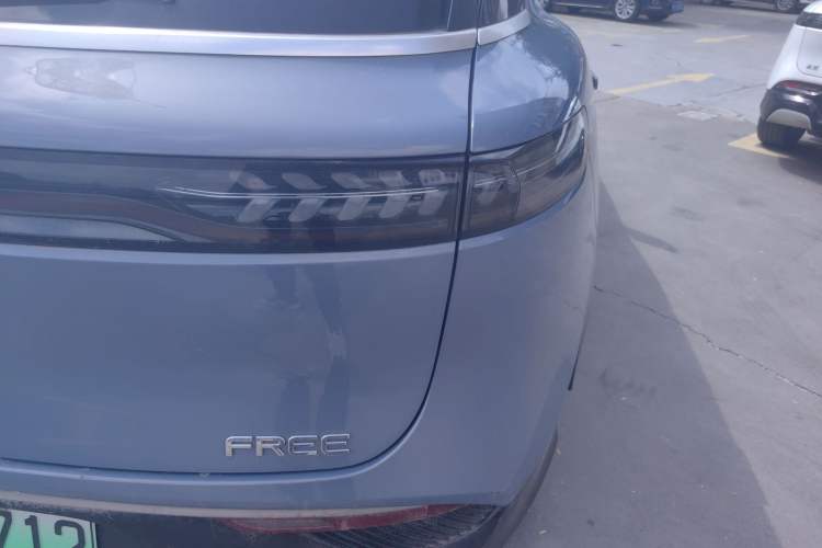 Used VOYAH FREE 2022 DNA Pure Electric Model Exterior 3