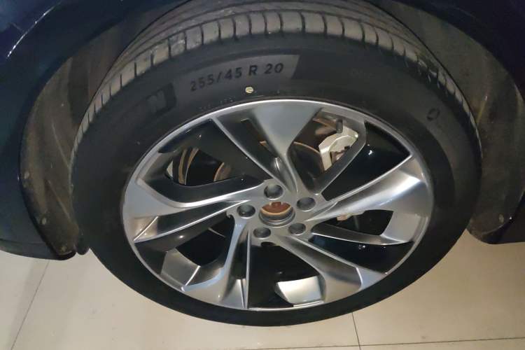 Used VOYAH FREE 2022 Four-Wheel Drive Ultra-Long Range Pure Electric Version Exterior 7