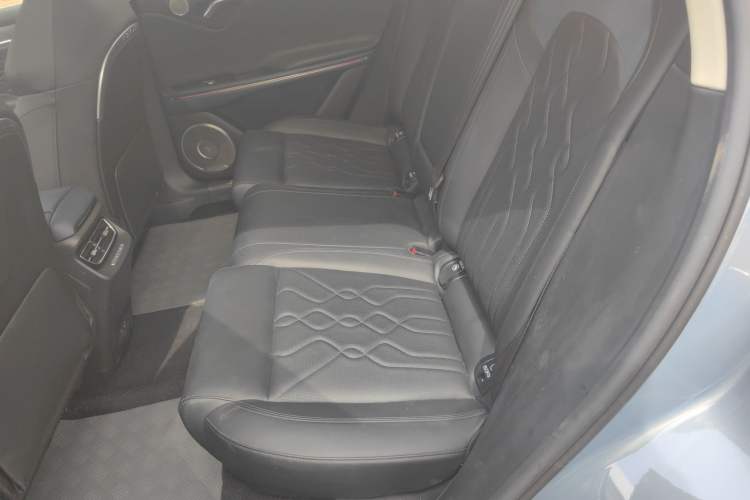 Used VOYAH FREE 2022 DNA Pure Electric Model Left Rear Seat