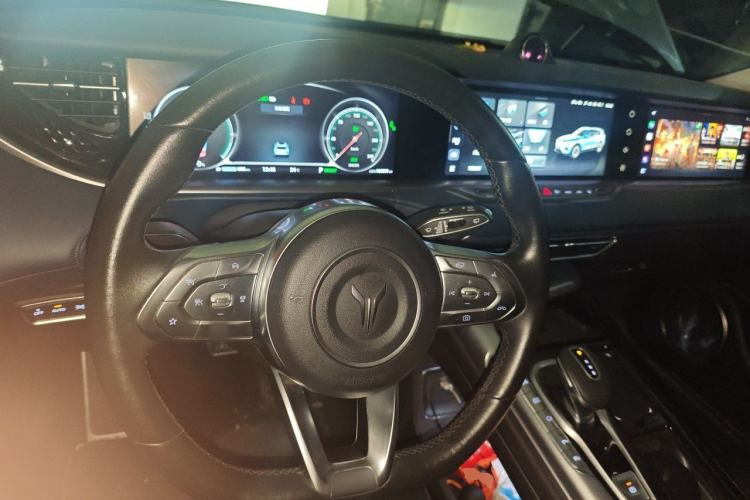 Used VOYAH FREE 2022 DNA Range-Extended Version Steering Wheel