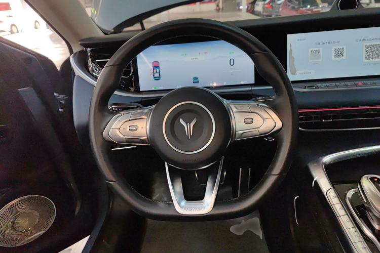 Used VOYAH FREE 2022 Four-Wheel Drive Ultra-Long Range Pure Electric Version Steering Wheel
