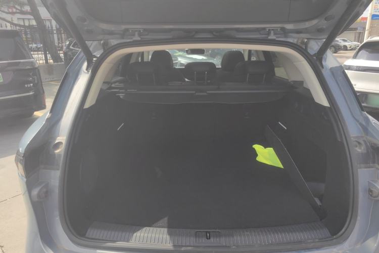 Used VOYAH FREE 2022 DNA Pure Electric Model Trunk