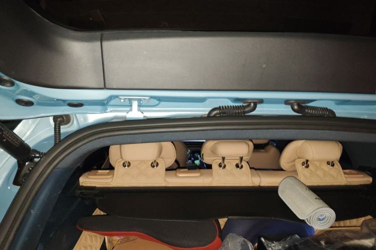 Used VOYAH FREE 2022 Four-Wheel Drive Ultra-Long Range Pure Electric Version Trunk