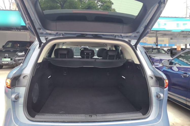 Used VOYAH FREE 2022 Four-Wheel Drive Ultra-Long Range Pure Electric Version Trunk