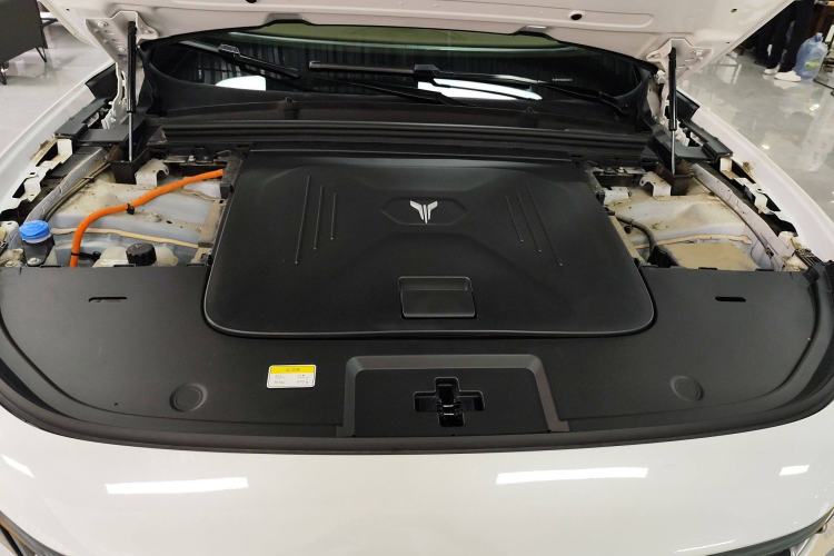 Used VOYAH FREE 2022 DNA Pure Electric Model Engine Bay