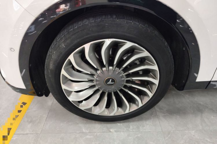 Used VOYAH FREE 2022 DNA Pure Electric Model Left Front Wheel Hub