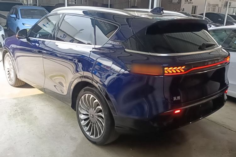 Used VOYAH FREE 2023 Four-Wheel Drive Extended-Range Model with Ultra-Long Range Rear Left 45 Deg