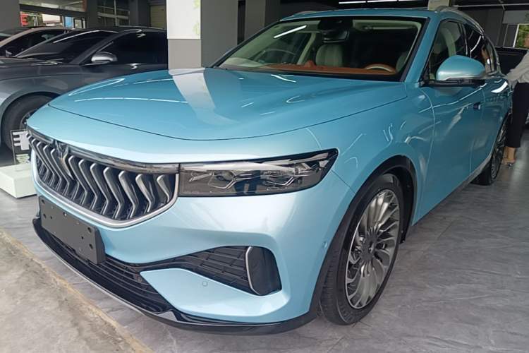 Used VOYAH FREE 2023 Four-Wheel Drive Extended-Range Model with Ultra-Long Range Guazi used car, China used car export, Used car for sale, Used  cars, Cheapest cars for sale