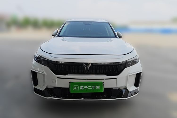 Used VOYAH FREE 2023 Four-Wheel Drive Extended-Range Model with Ultra-Long Range Front