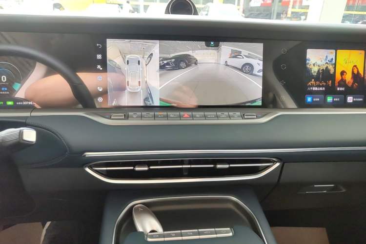 Used VOYAH FREE 2024 Ultra-Long Range Intelligent Driving Version Audio And AC Panel