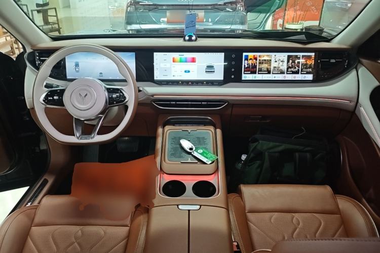 Used VOYAH FREE 2024 Ultra-Long Range Intelligent Driving Version Center Console