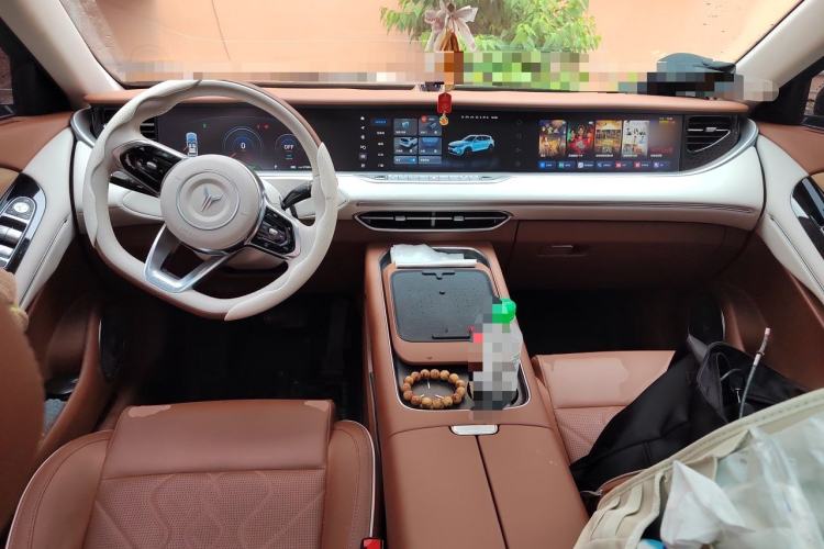 Used VOYAH FREE 2024 Ultra-Long Range Intelligent Driving Version Center Console