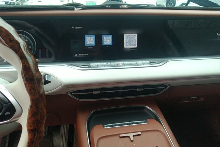 Used VOYAH FREE 2024 Ultra-Long Range Intelligent Driving Version Center Console