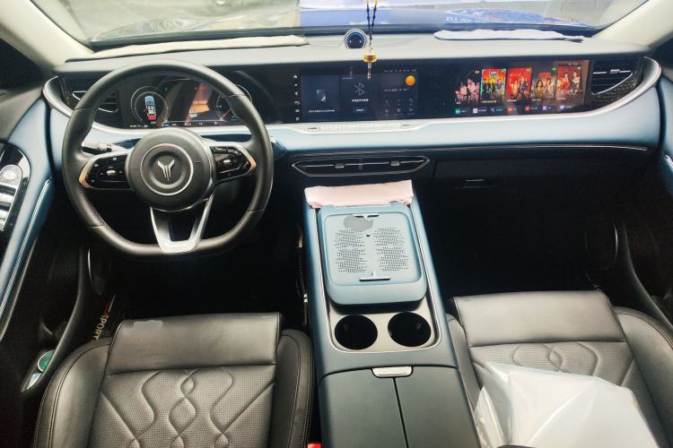 Used VOYAH FREE 2024 Ultra-Long Range Intelligent Driving Version Center Console