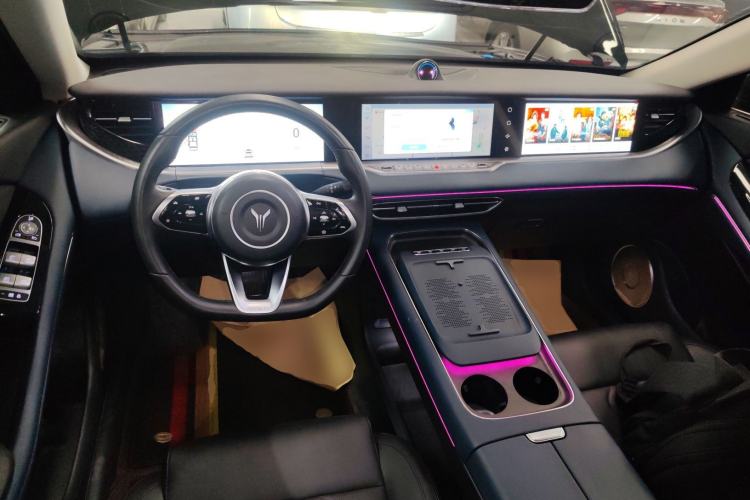 Used VOYAH FREE 2024 Ultra-Long Range Intelligent Driving Version Center Console