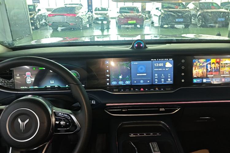 Used VOYAH FREE 2024 Ultra-Long Range Intelligent Driving Version Center Console