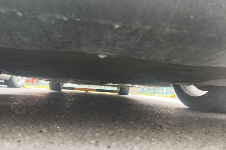 Used VOYAH FREE 2024 Ultra-Long Range Intelligent Driving Version Chassis Front