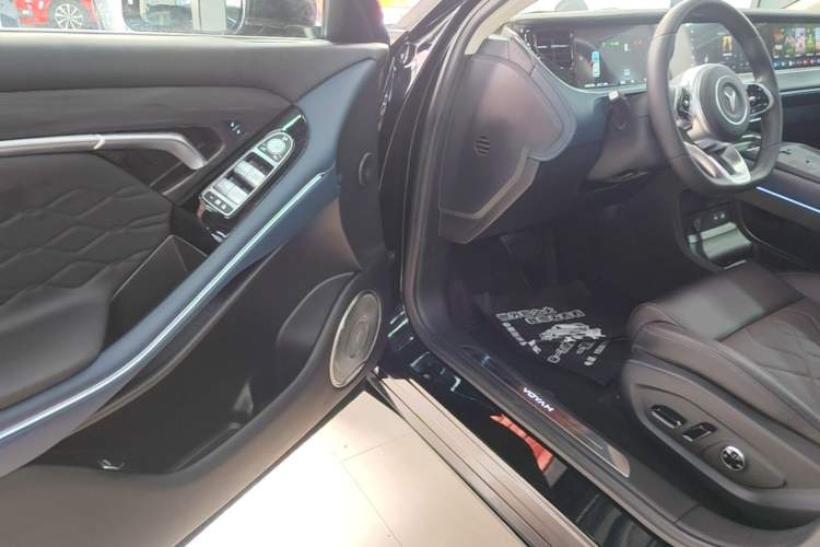 Used VOYAH FREE 2024 Ultra-Long Range Intelligent Driving Version Driver Seat