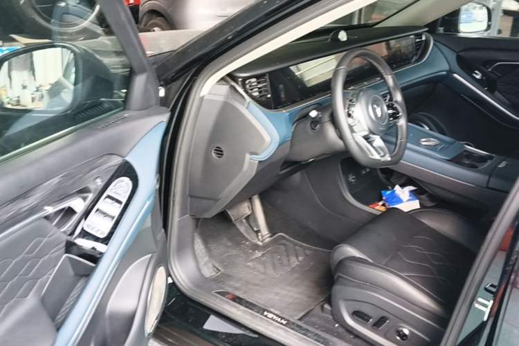 Used VOYAH FREE 2024 Ultra-Long Range Intelligent Driving Version Driver Seat
