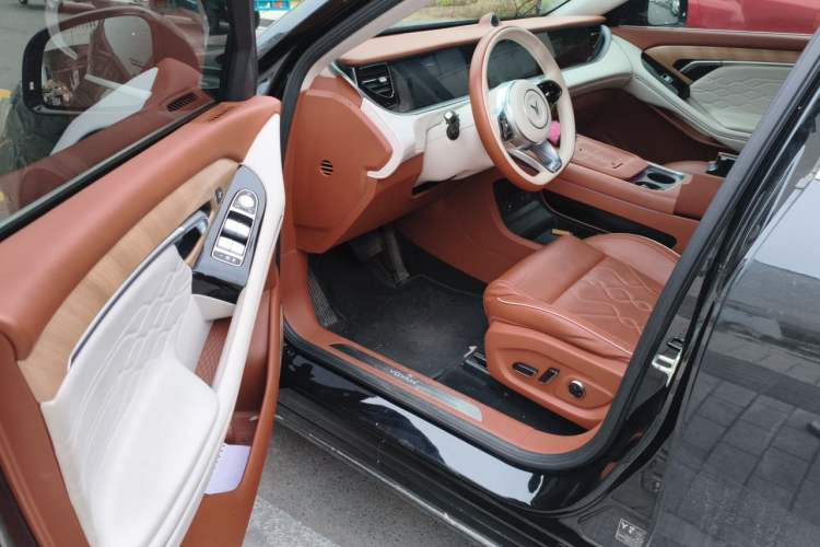 Used VOYAH FREE 2024 Ultra-Long Range Intelligent Driving Version Driver Seat