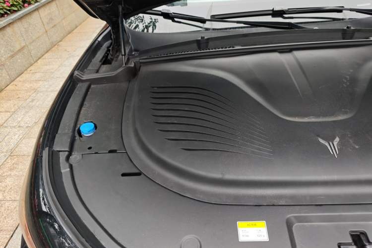 Used VOYAH FREE 2024 Ultra-Long Range Intelligent Driving Version Engine Bay Right
