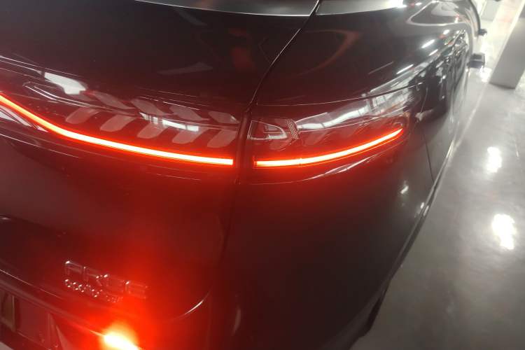 Used VOYAH FREE 2024 Ultra-Long Range Intelligent Driving Version Exterior 3